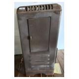 Malleable Iron Range Co. Oil Heater