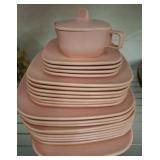 Brookpark Pink Plastic Dishware Set