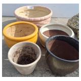 Small Ceramic and clay Plant Pots r3 outside
