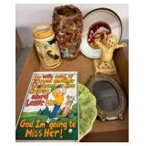 Boxed Decorative Items and Small Collectibles