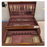 29pc Heirloom Sterling Handle Serving Set in Chest
