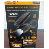 Farpoint Night Beam Spotlight, Solar Powered