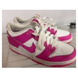 Nike Dunk Low GS Shoes, White and Pink, Size 5.5Y