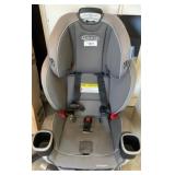 Graco Extend2Fit Convertible Car Seat