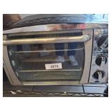 Euro-Pro Toaster Oven with Controls and Racks