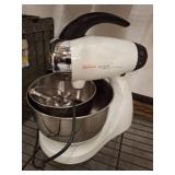 Sunbeam Mixmaster Stand Mixer With Attachments