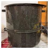 Graniteware Steamer Pot With Lid