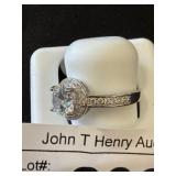 Round-Cut CZ Halo Ring in 925 Silver, Size 7