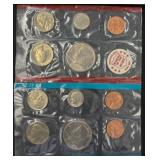 1972 U.S. Mint Uncirculated p and d ï¿½Coin Set