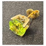 14K Gold Stud Earring with Peridot Stone