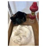 Lot: Oil Lamp, Glass Vase, and Plaster Plaque
