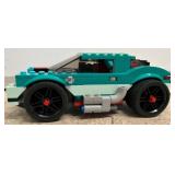 LEGO-Compatible Green Sports Car with Parts Bag