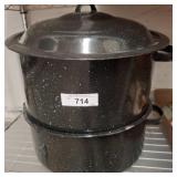 Black Speckled Enamel Steamer Pot with Lid