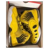 Nike Zoom Air Yellow Basketball Shoes, Size 9 US