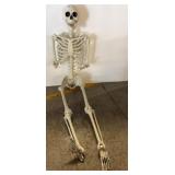 Plastic Human Skeleton Halloween Decoration