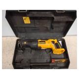 DeWalt DC385 Cordless Reciprocating Saw Kit
