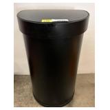 Automatic Black Plastic Trash Can with Lid