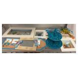 Beach-Themed Wall Decor and Two-Tiered Stand