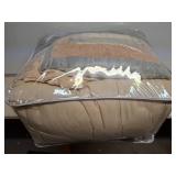 Quilted Comforter Set in Zippered Case