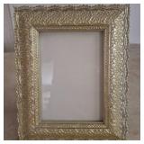 Gold-Tone Ornate 5x7 Tabletop Frame