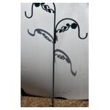 Metal Double Hook Garden Shepherdï¿½s Hook