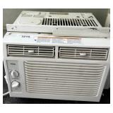 TCL Window Air Conditioner Unit with Knob Controls
