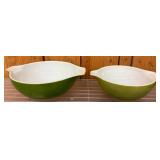 Green Pyrex Mixing Bowls with Handles