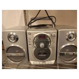 Lenoxx Sound CD-1485 Stereo System with Speakers