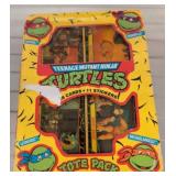Teenage Mutant Ninja Turtles Tote Pack Cards