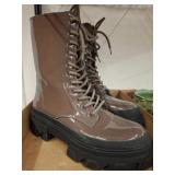 Rouge Helium Brown Lace-Up Boots
