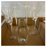Etched Floral Glass Champagne Flutes