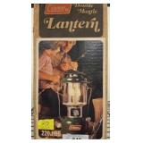 Coleman Double Mantle Lantern Model 220J