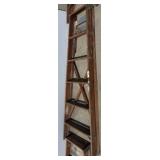 Wooden Extension Ladder with Metal Elements
