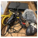 Magnavox DTV Converter With Cables and Mouse