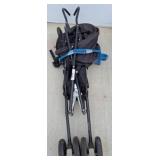 Foldable Pet Stroller with Paw Detail r1 right