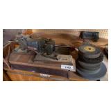 Craftsman Bench Grinder With Additional Grinding W