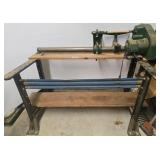 Wood Lathe With Motor and Adjustable Stand