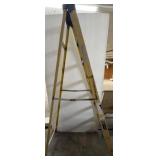 Louisville 8ft Fiberglass Step Ladder