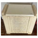 Woven White Hamper with Hinged Lid