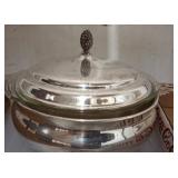 Pyrex 2-Quart Covered Dish with Metal Holder