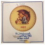 1982 Goebel Hummel Annual Plate in Box