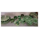 Majolica-Style Green Leaf Dishware