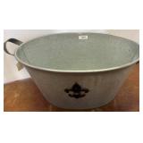 Galvanized Metal Tub With Fleur-de-Lis Design