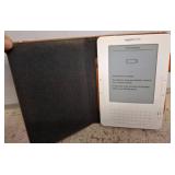 Amazon Kindle D00511 E-Reader with Case