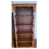 Wooden Shelf with Scalloped Edge Design