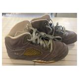 Air Jordan Retro Sneakers in Taupe Suede