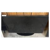 Samsung 31-Inch TV with Remote