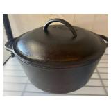 Lodge Cast Iron Dutch Oven with Lid