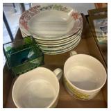 Seafood Gumbo Dishes and Cups
