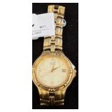 Citizen Elegance Quartz Wristwatch with Metal Band